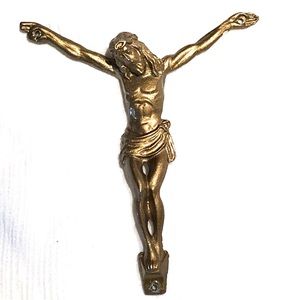Jesus Christ cast in brass 4.2/8”
